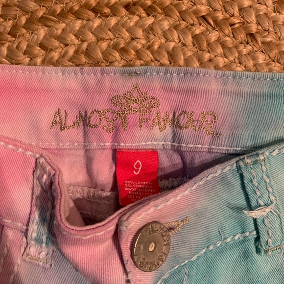 Tye die shorts size 9 - Picture 3 of 6